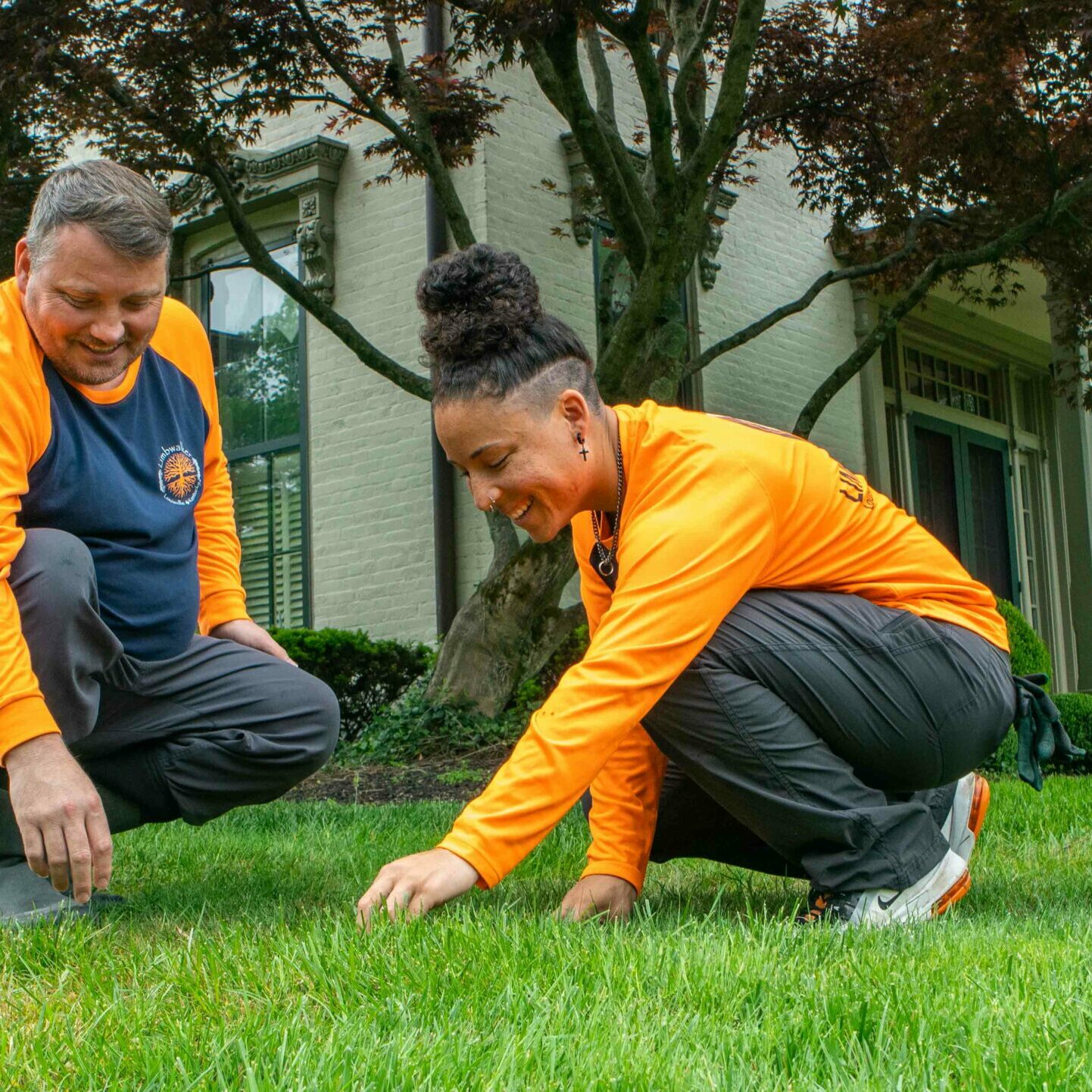 Lawn-care-crew-training-2 Lawn-care-crew-training-2